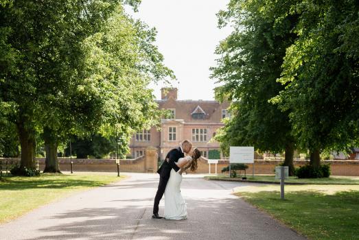 - Horwood House Hotel