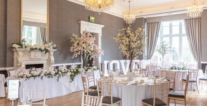 Exclusive Hire Wedding Venues - Easthampstead Park Hotel