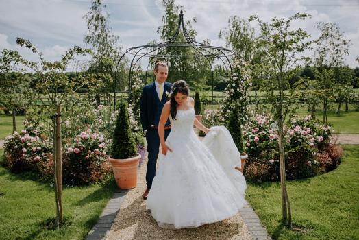 Exclusive Hire Wedding Venues - Stratton Court Barn