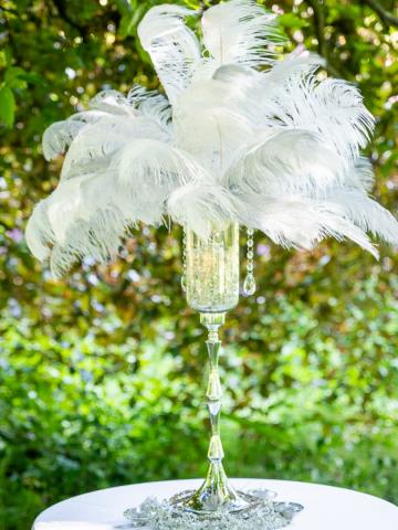 - Dream Hire & Deco