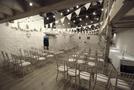 Exclusive Hire Wedding Venues - Trenderway