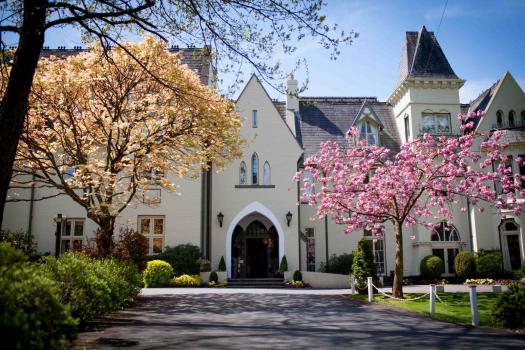 Exclusive Hire Wedding Venues - Glen Yr Afon House Hotel