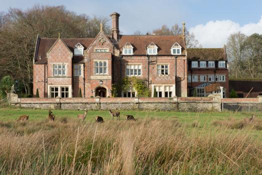 Exclusive Hire Wedding Venues - Burley Manor