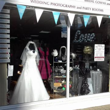 - Moments In Time Bridal Outlet