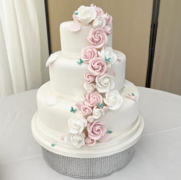 - Gardners Cakery