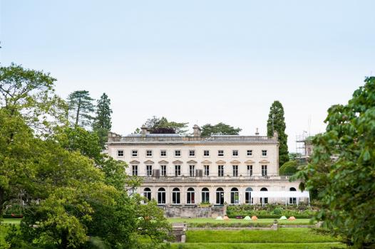 Exclusive Hire Wedding Venues - Cowley Manor