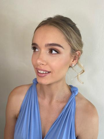 - Legendary Makeup