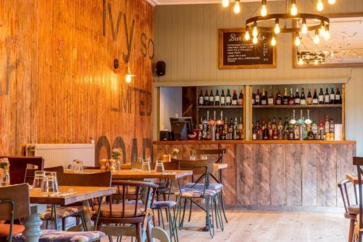 Pub Wedding Venues - Coach and Horses, Barnes
