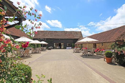 Exclusive Hire Wedding Venues - Fitzleroi Barn