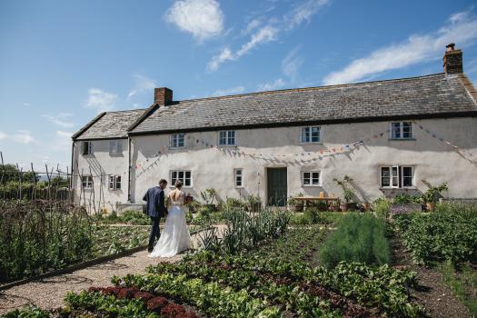 Exclusive Hire Wedding Venues - River Cottage
