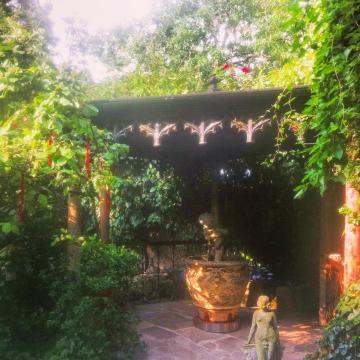 Exclusive Hire Wedding Venues - Simon Drake's House of Magic