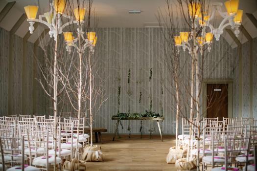 - Hampton Manor