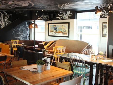Exclusive Hire Wedding Venues - The Boathouse