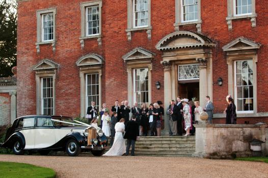 Civil Ceremony License Wedding Venues - Kelmarsh Hall and Gardens