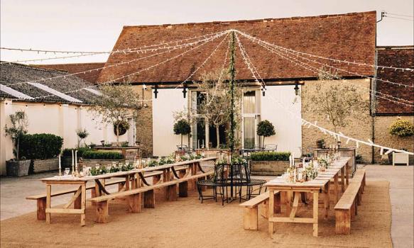 Exclusive Hire Wedding Venues - Stratton Court Barn