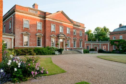 Civil Ceremony License Wedding Venues - Kelmarsh Hall and Gardens