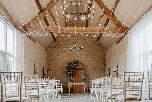 Exclusive Hire Wedding Venues - Stratton Court Barn